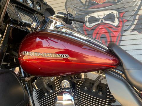 2016 Harley-Davidson Ultra Limited Low in Carrollton, Texas - Photo 13