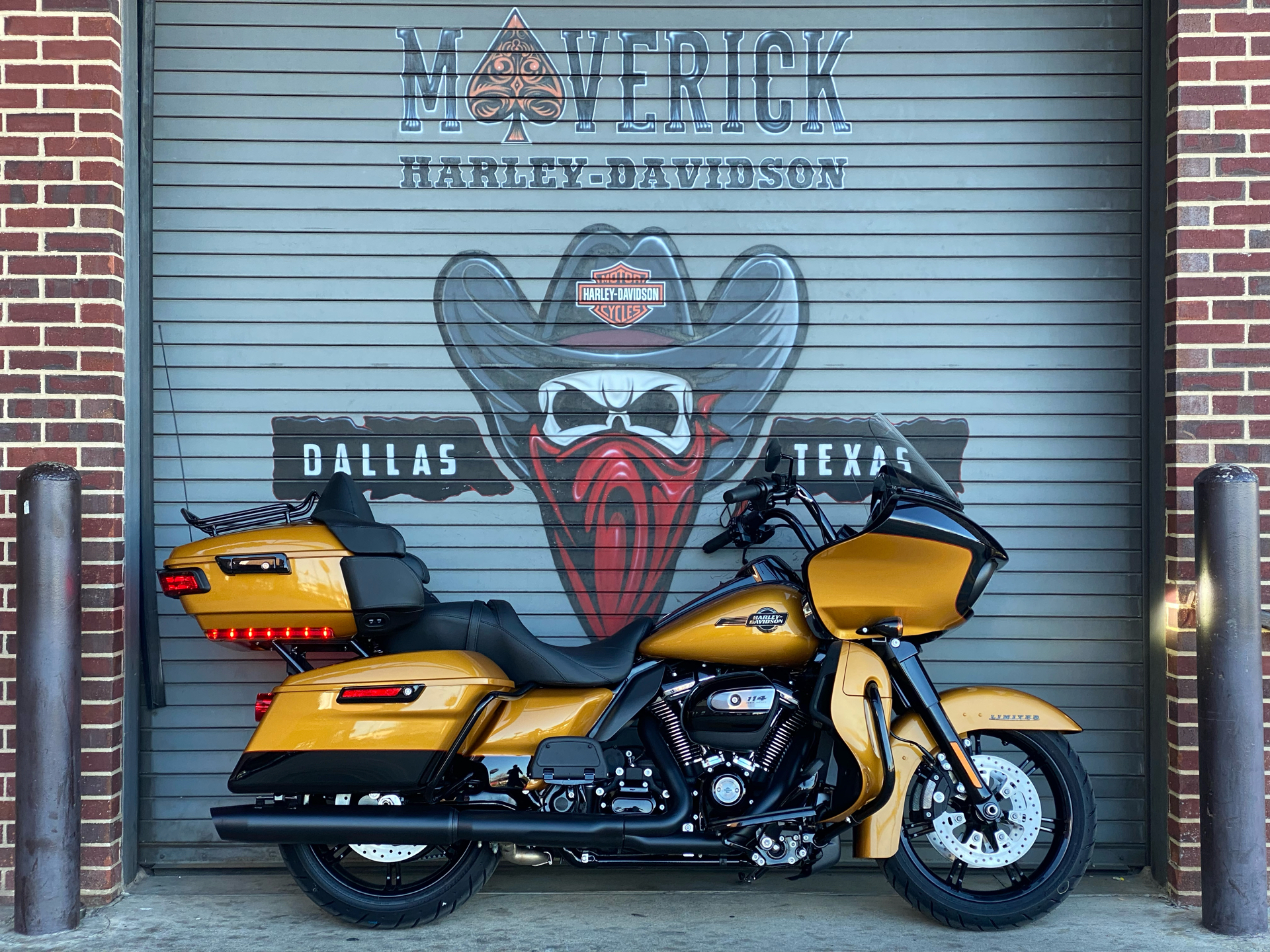2023 Harley-Davidson Road Glide® Limited in Carrollton, Texas - Photo 1