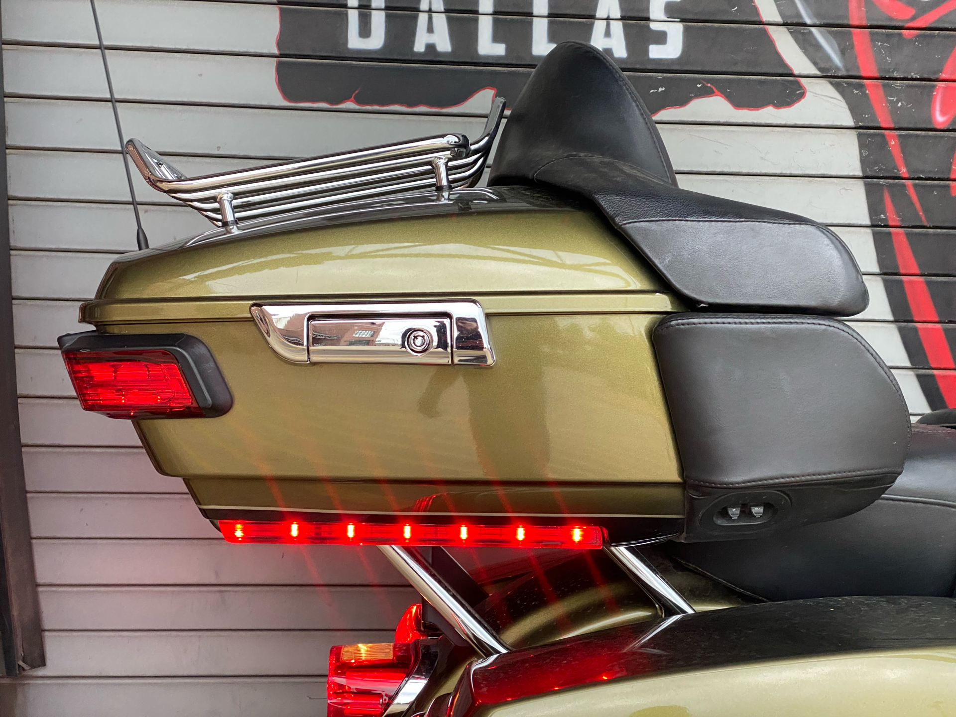 2018 Harley-Davidson Ultra Limited in Carrollton, Texas - Photo 10