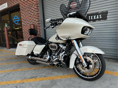 2022 Harley-Davidson Road Glide® Special in Carrollton, Texas - Photo 2