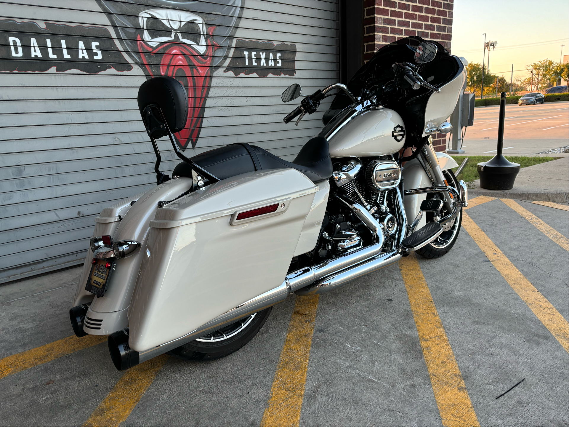 2022 Harley-Davidson Road Glide® Special in Carrollton, Texas - Photo 5