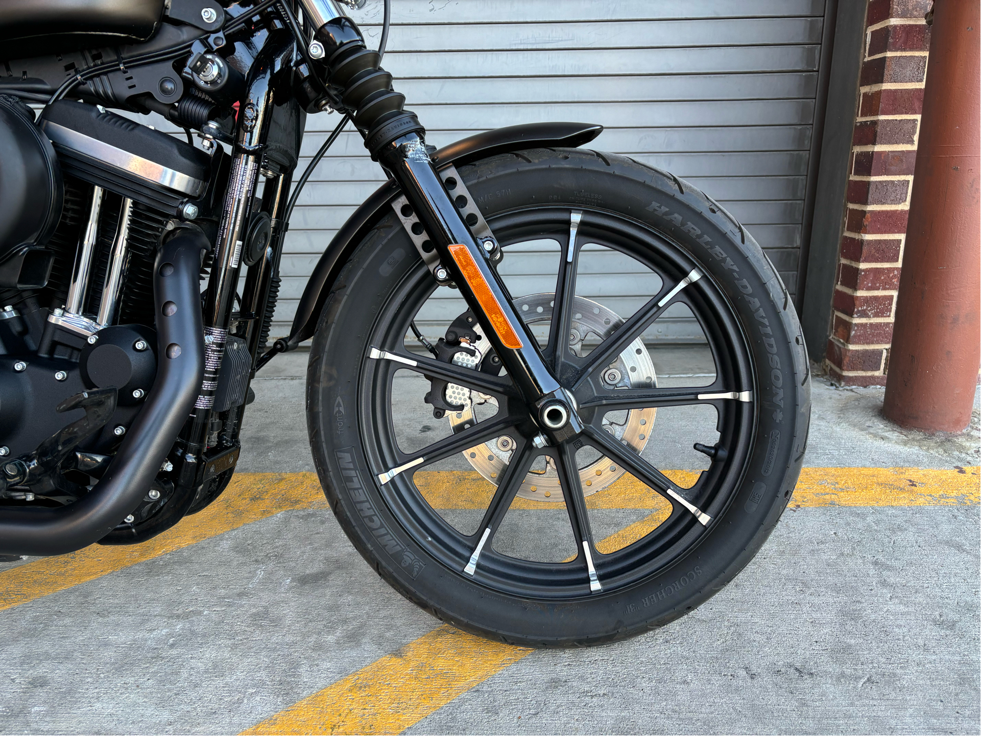 2021 Harley-Davidson Iron 883™ in Carrollton, Texas - Photo 3