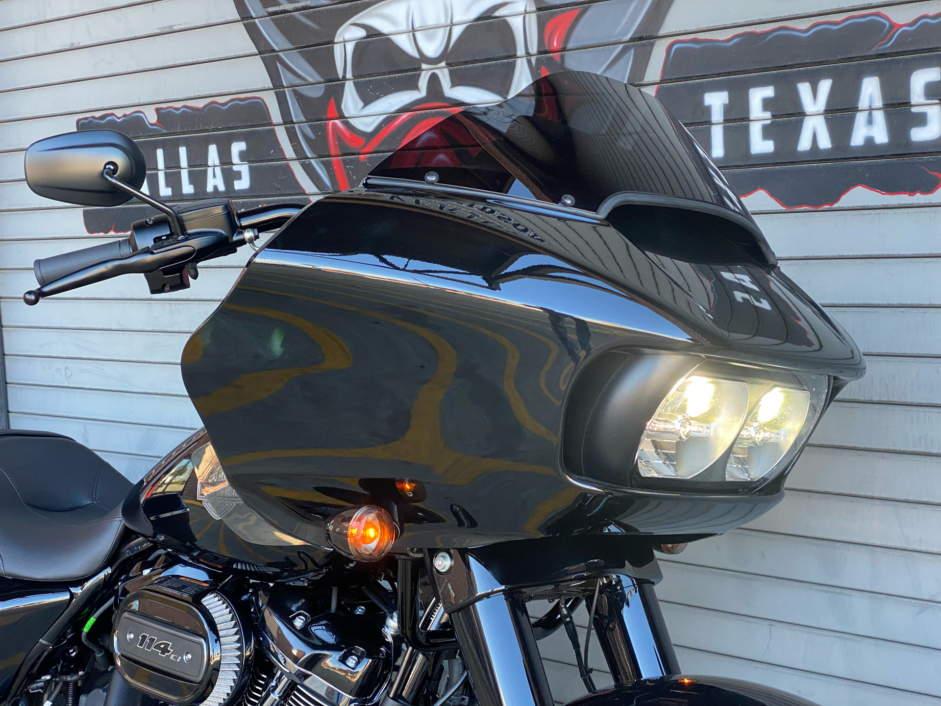 2022 Harley-Davidson Road Glide® Special in Carrollton, Texas - Photo 2