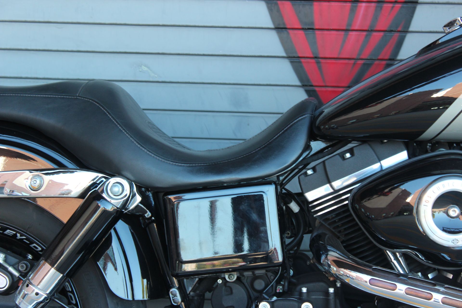 2015 Harley-Davidson Fat Bob® in Carrollton, Texas - Photo 8