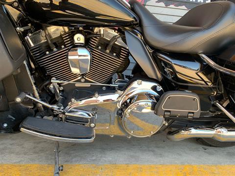 2014 Harley-Davidson Electra Glide® Ultra Classic® in Carrollton, Texas - Photo 14