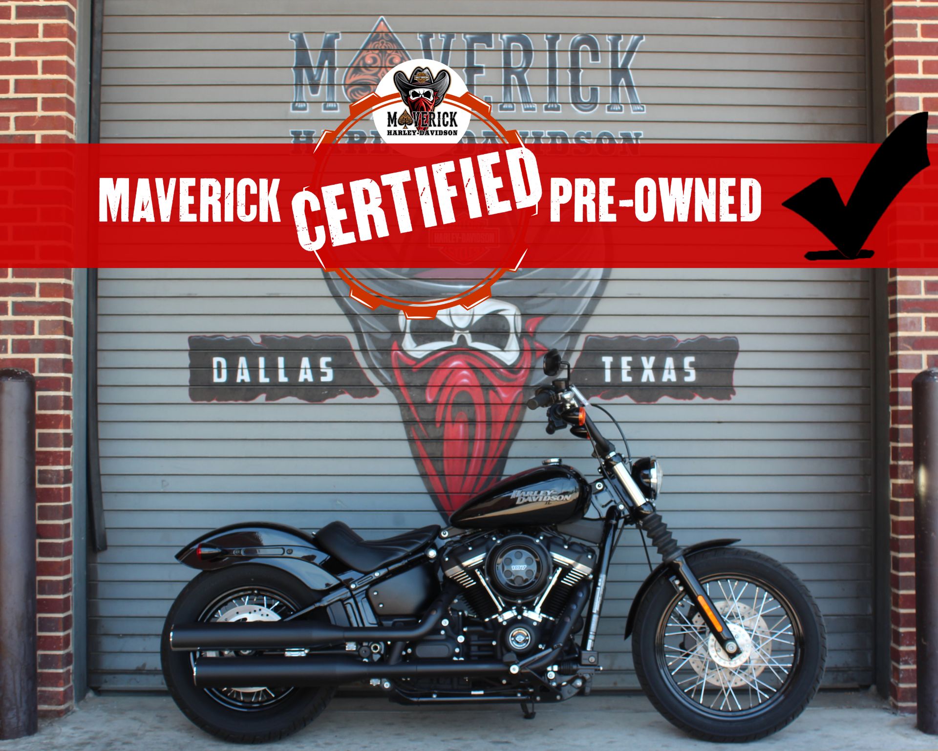 2018 Harley-Davidson Street Bob® 107 in Carrollton, Texas - Photo 1