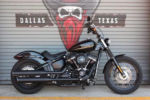 2018 Harley-Davidson Street Bob® 107 in Carrollton, Texas - Photo 3