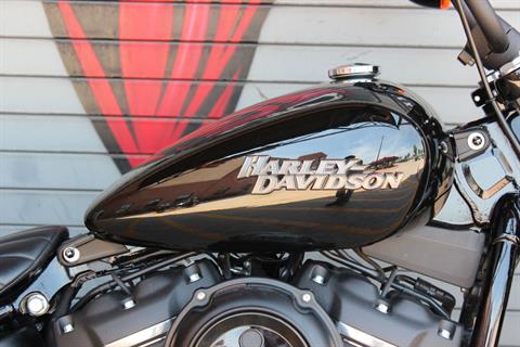2018 Harley-Davidson Street Bob® 107 in Carrollton, Texas - Photo 6