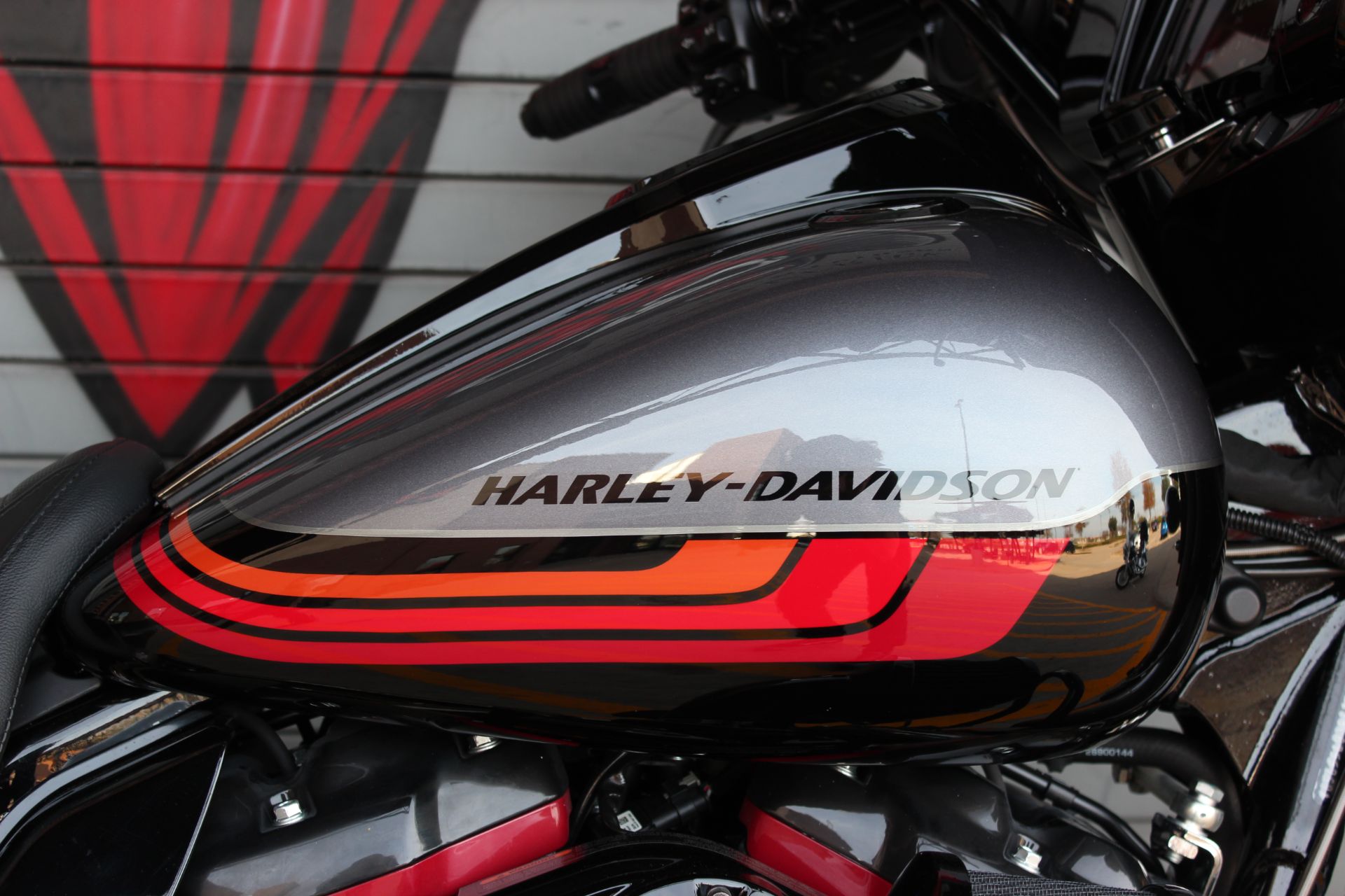 2020 Harley-Davidson CVO™ Street Glide® in Carrollton, Texas - Photo 6