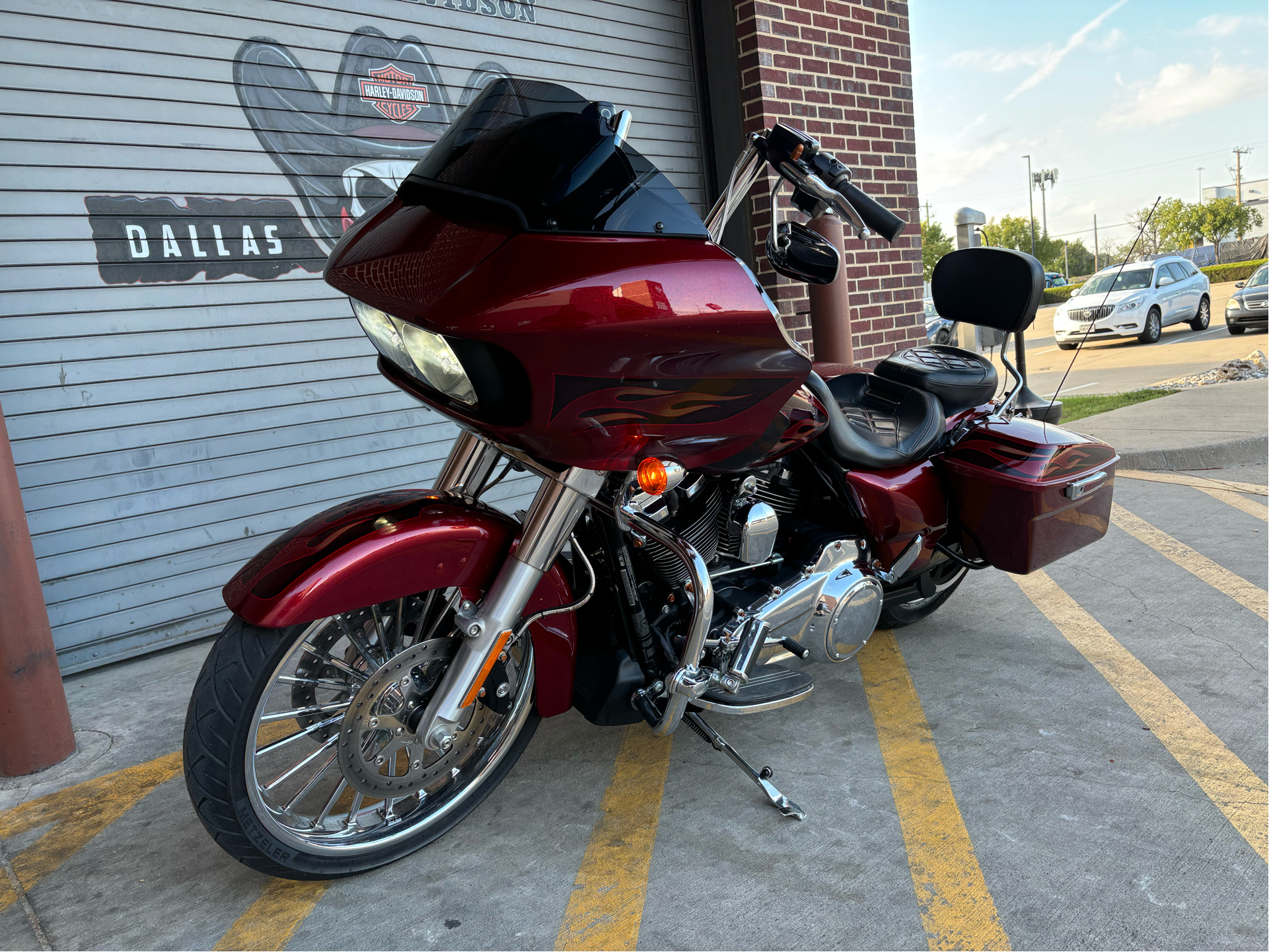 2017 Harley-Davidson Road Glide® Special in Carrollton, Texas - Photo 11