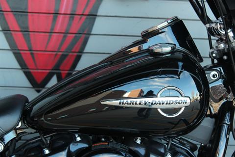 2018 Harley-Davidson Heritage Classic in Carrollton, Texas - Photo 6