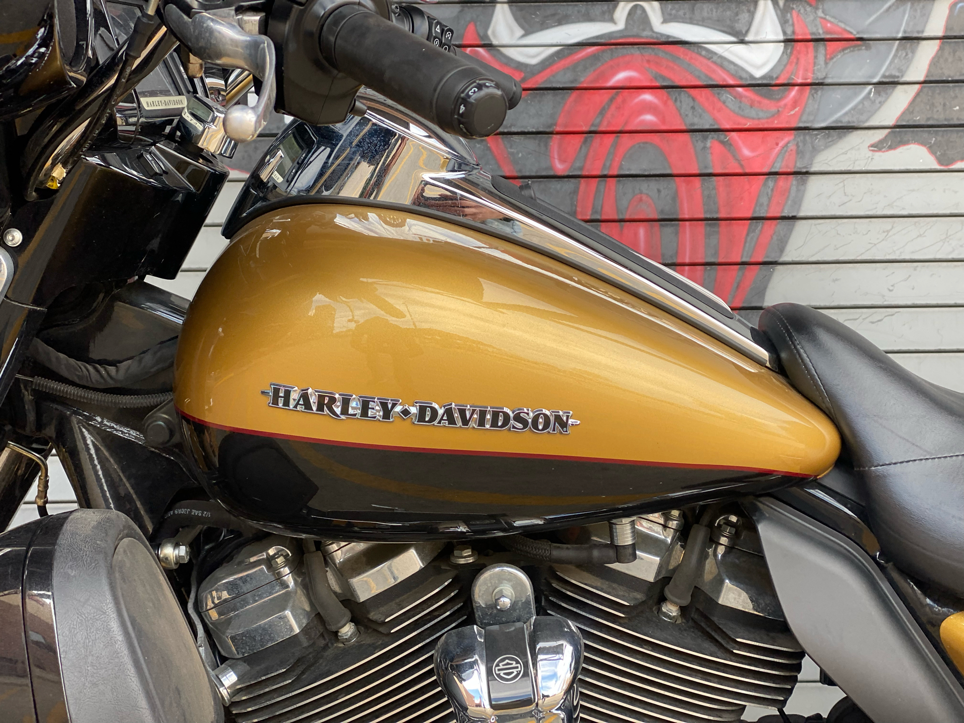 2017 Harley-Davidson Ultra Limited in Carrollton, Texas - Photo 19