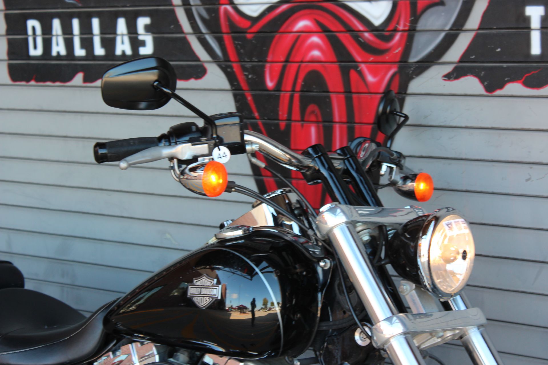 2013 Harley-Davidson Dyna® Wide Glide® in Carrollton, Texas - Photo 2