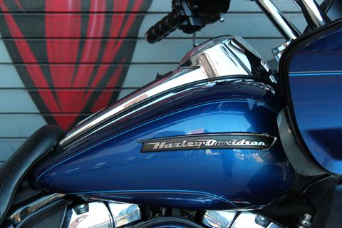 2016 Harley-Davidson Road Glide® Ultra in Carrollton, Texas - Photo 5