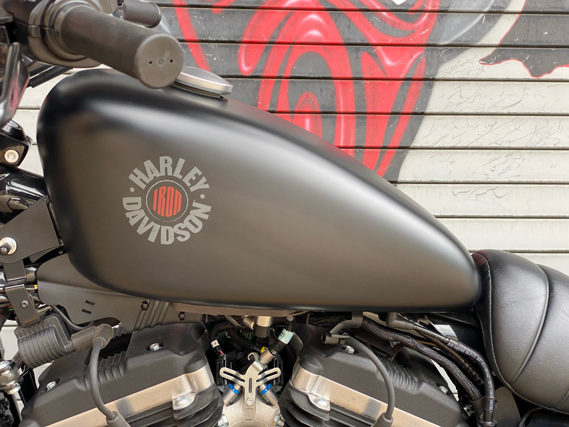 2021 Harley-Davidson Iron 883™ in Carrollton, Texas - Photo 13