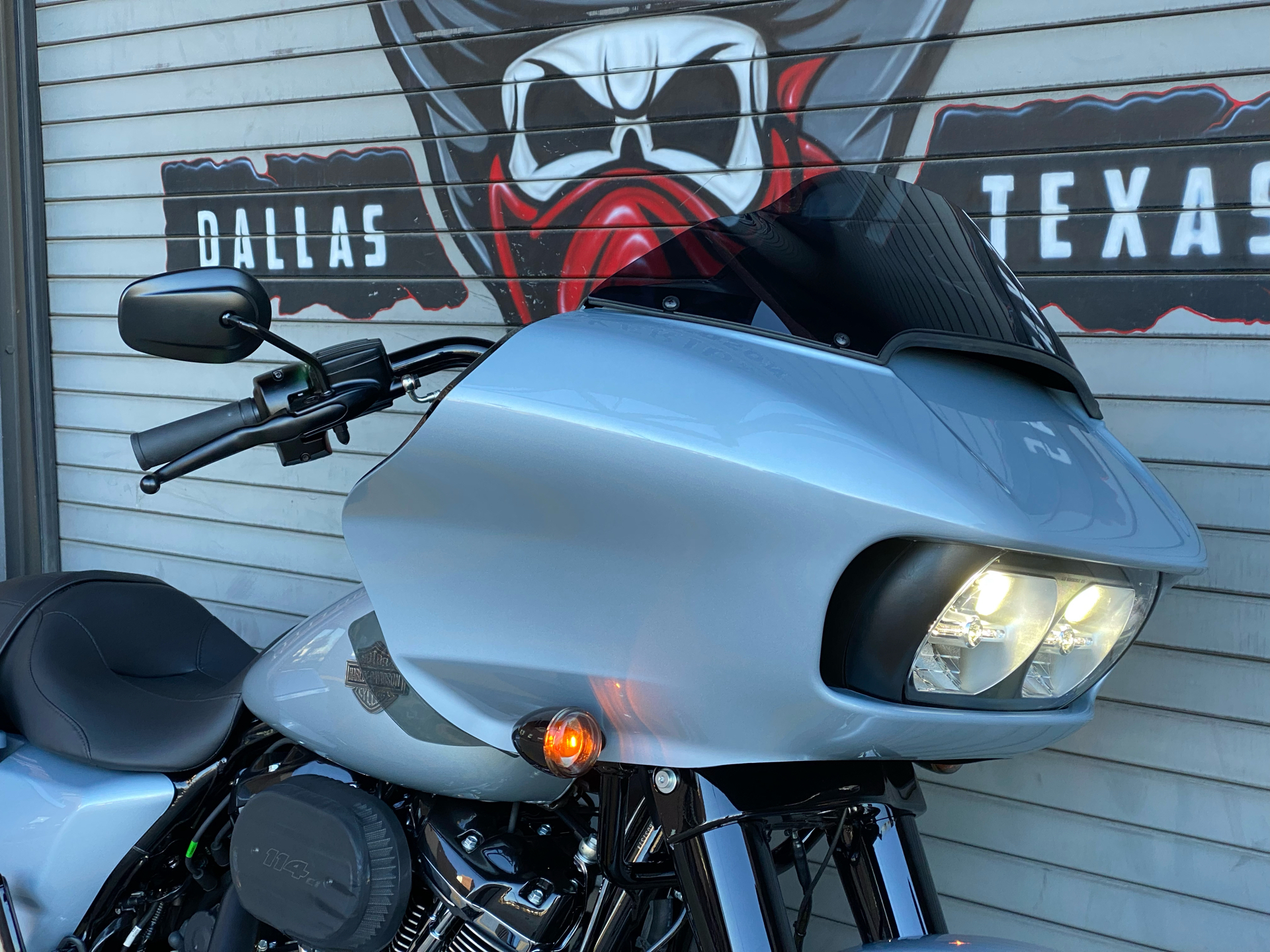 2023 Harley-Davidson Road Glide® Special in Carrollton, Texas - Photo 2