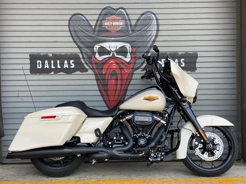 2022 Harley-Davidson Street Glide® Special in Carrollton, Texas - Photo 3