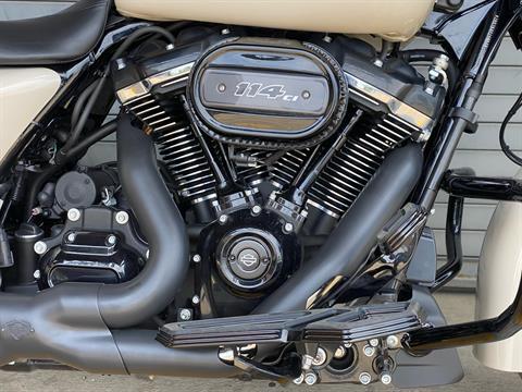 2022 Harley-Davidson Street Glide® Special in Carrollton, Texas - Photo 6