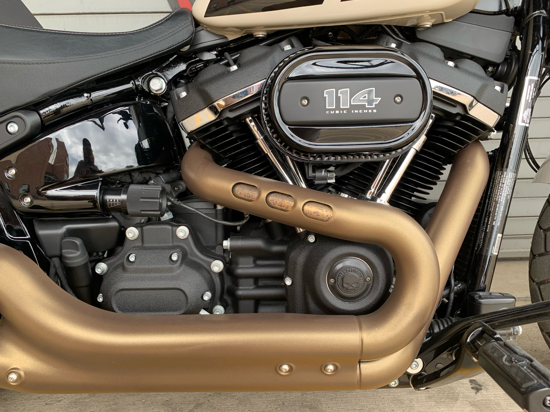 2022 Harley-Davidson Fat Bob® 114 in Carrollton, Texas - Photo 6