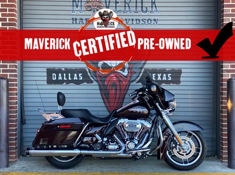2011 Harley-Davidson Street Glide® in Carrollton, Texas - Photo 1