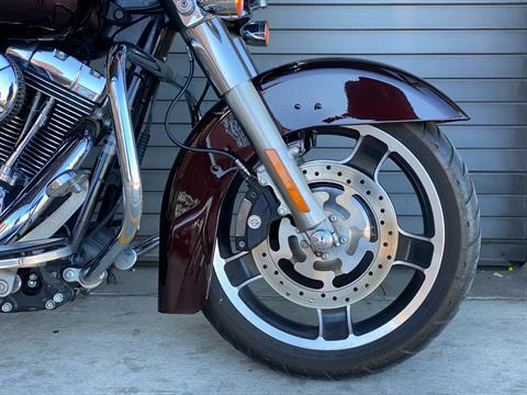 2011 Harley-Davidson Street Glide® in Carrollton, Texas - Photo 4