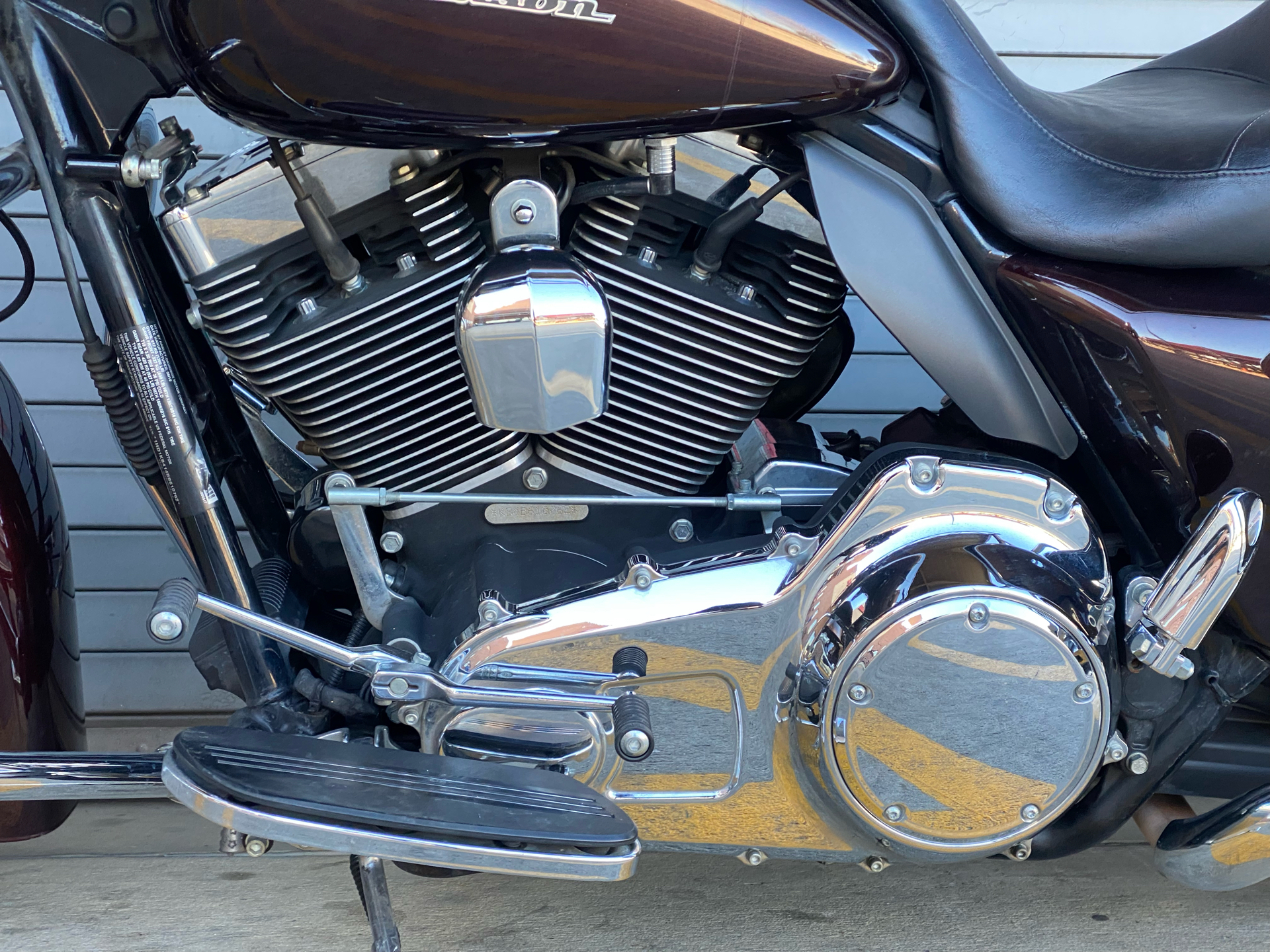 2011 Harley-Davidson Street Glide® in Carrollton, Texas - Photo 17