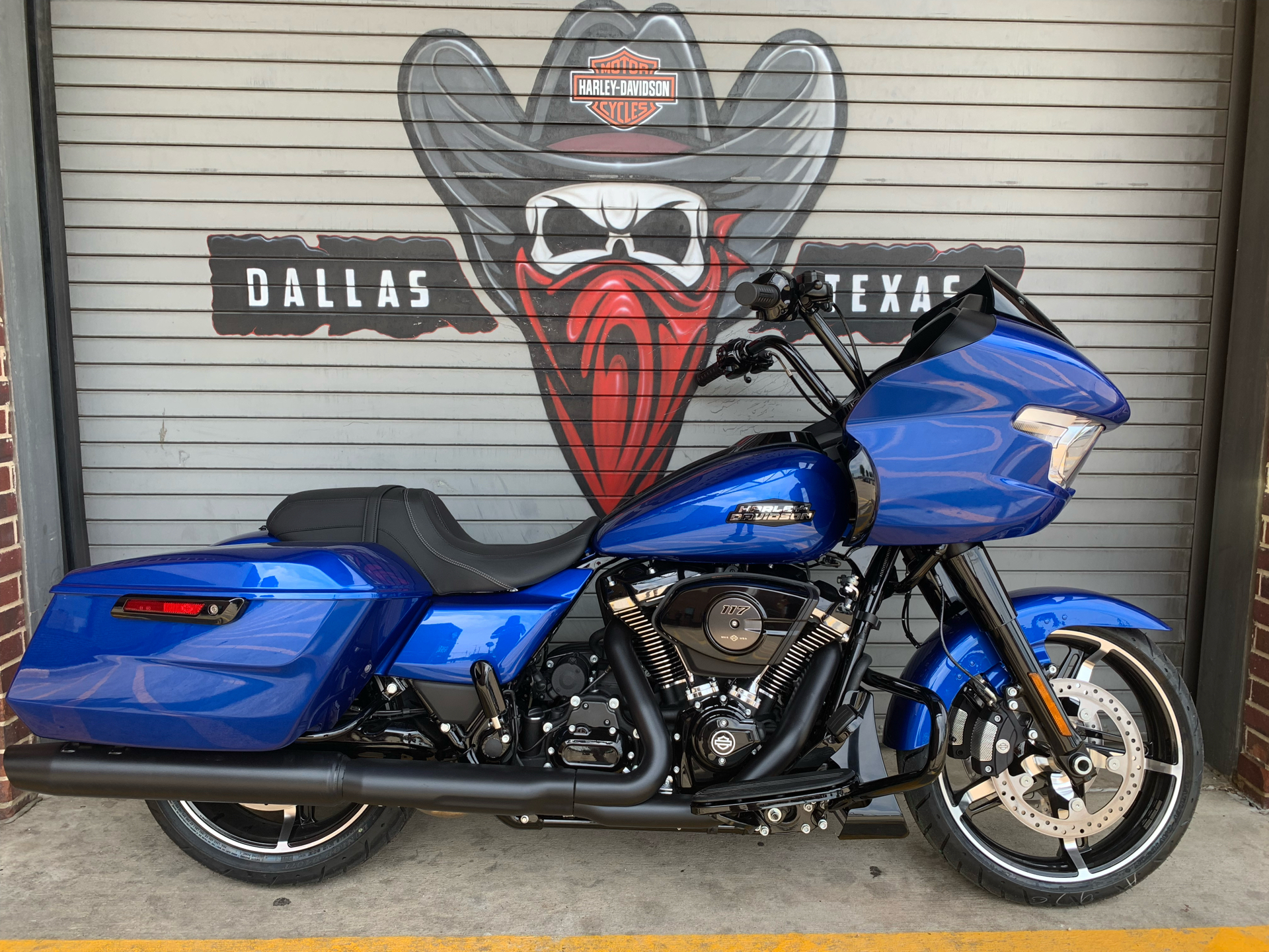 2024 Harley-Davidson Road Glide® in Carrollton, Texas - Photo 3