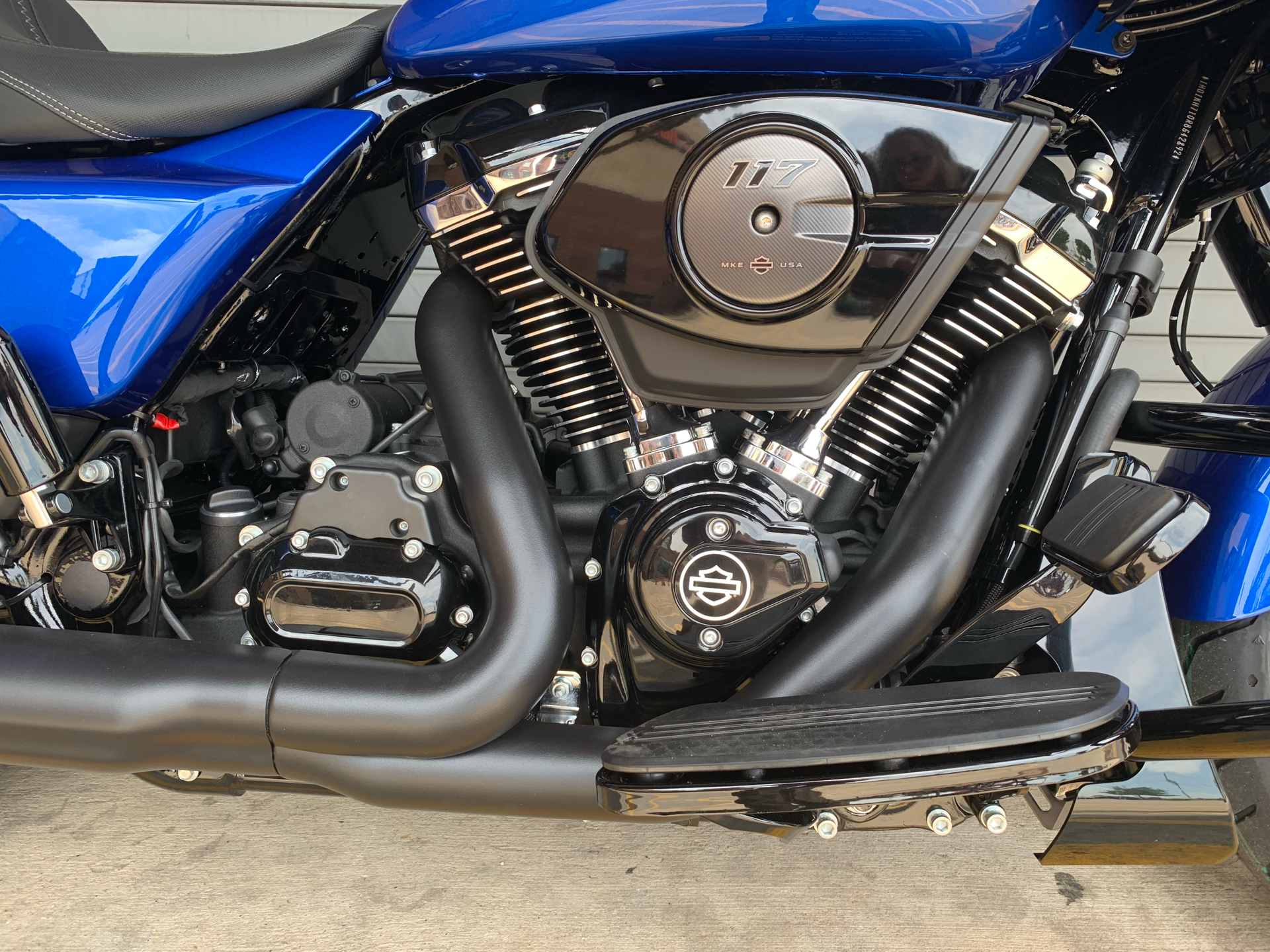 2024 Harley-Davidson Road Glide® in Carrollton, Texas - Photo 6