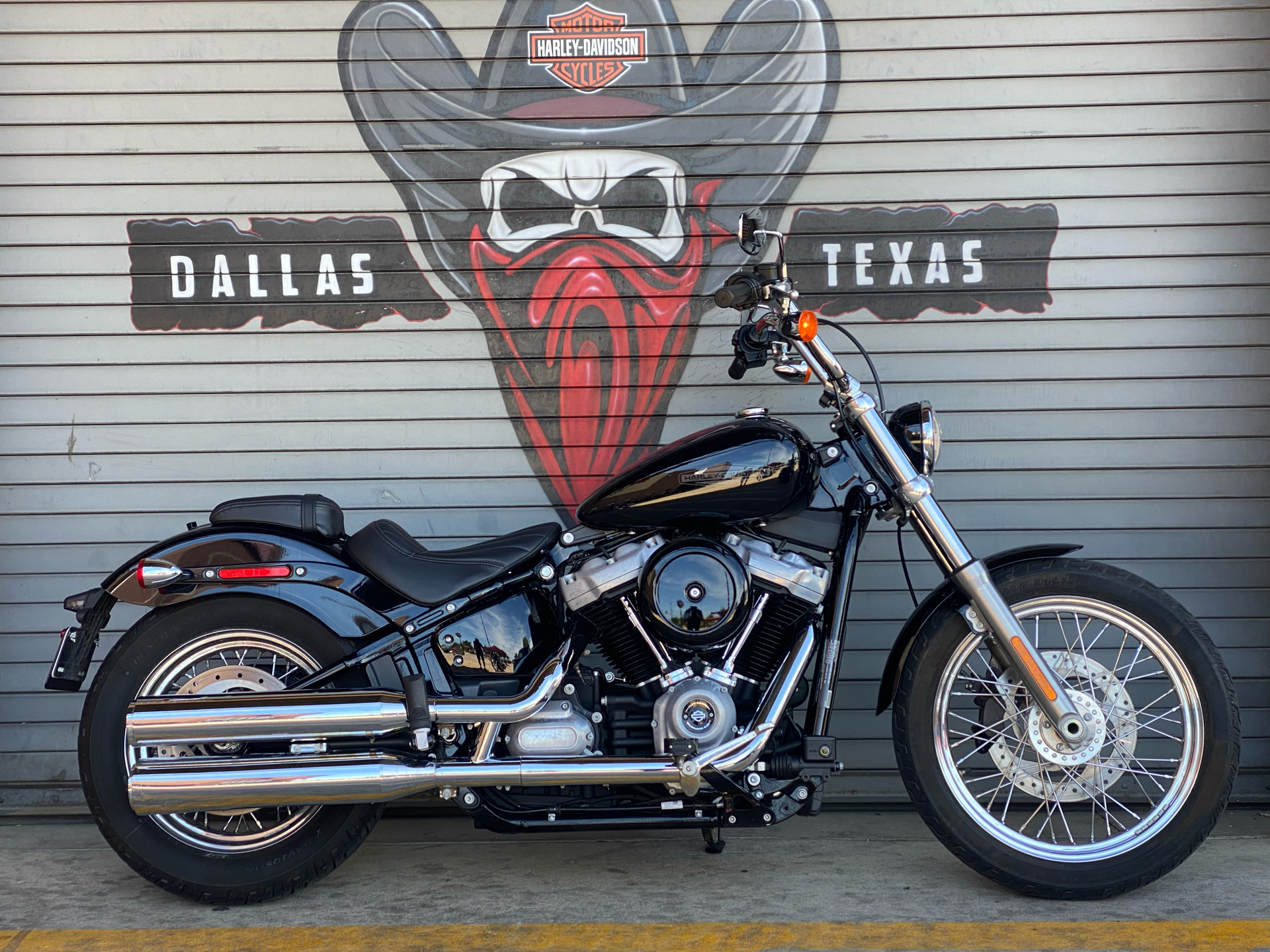 2020 Harley-Davidson Softail® Standard in Carrollton, Texas - Photo 3
