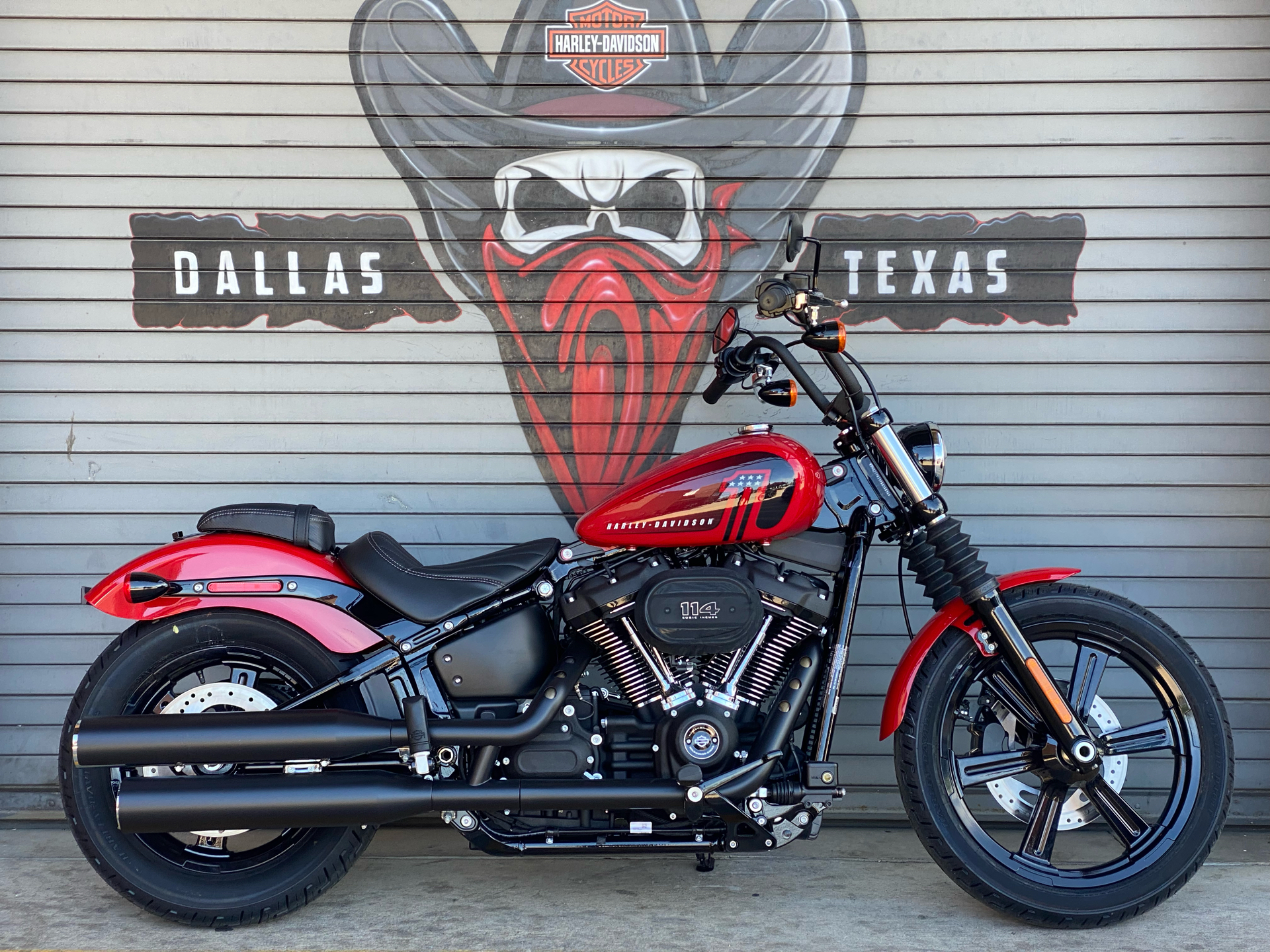 2023 Harley-Davidson Street Bob® 114 in Carrollton, Texas - Photo 3