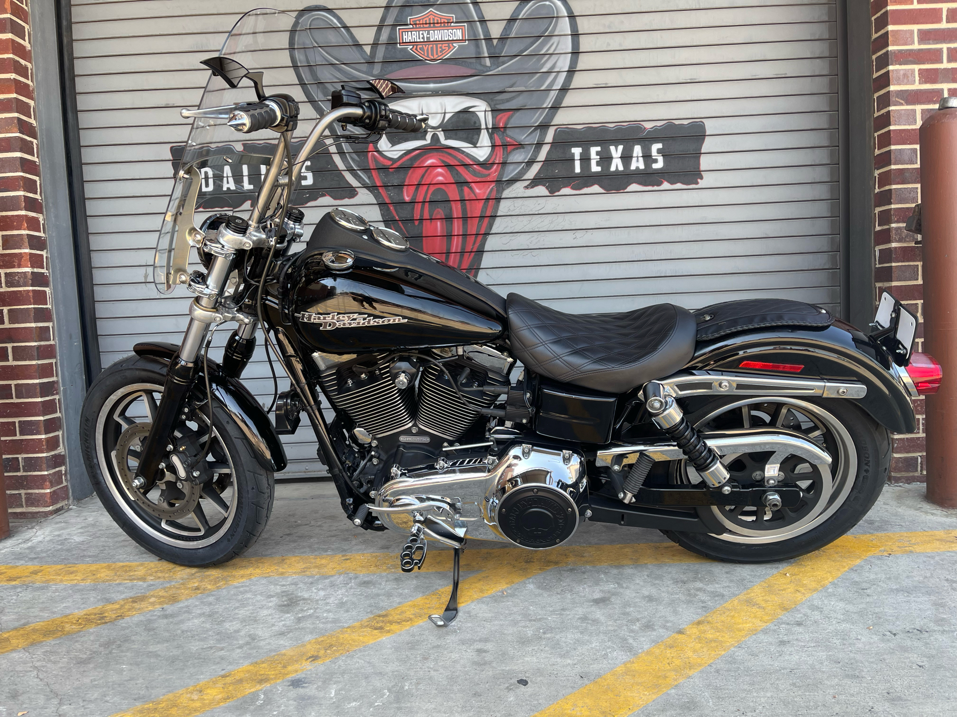 2016 Harley-Davidson Low Rider® in Carrollton, Texas - Photo 8