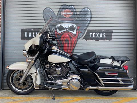 2018 Harley-Davidson Police Electra Glide Standard in Carrollton, Texas - Photo 13