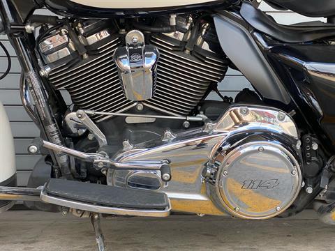 2020 Harley-Davidson Police Electra Glide Standard in Carrollton, Texas - Photo 17