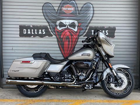 2023 Harley-Davidson CVO™ Street Glide® in Carrollton, Texas - Photo 3
