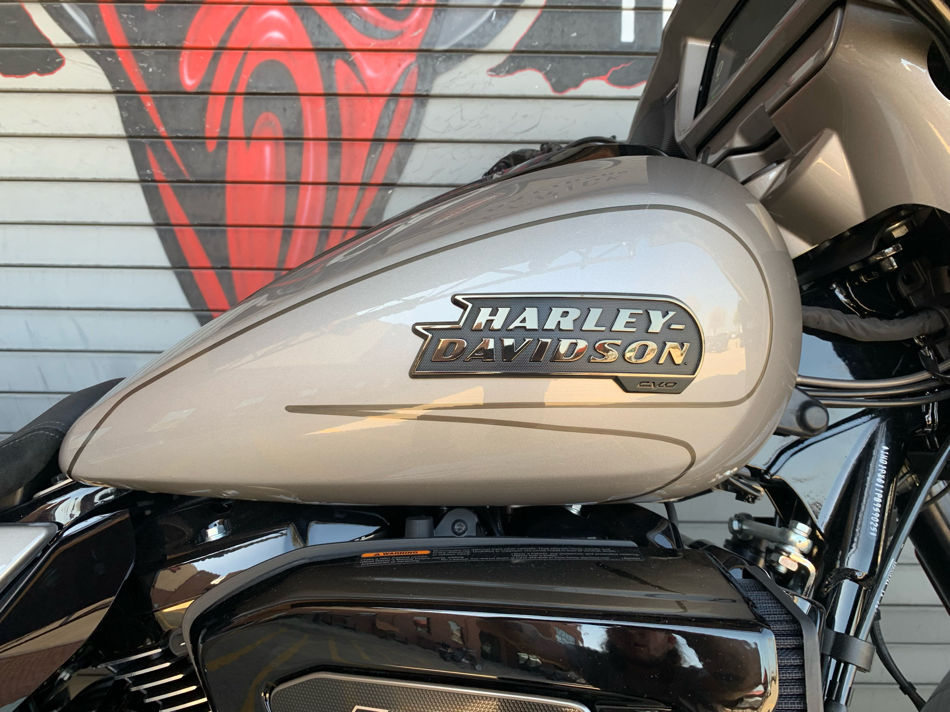 2023 Harley-Davidson CVO™ Street Glide® in Carrollton, Texas - Photo 5
