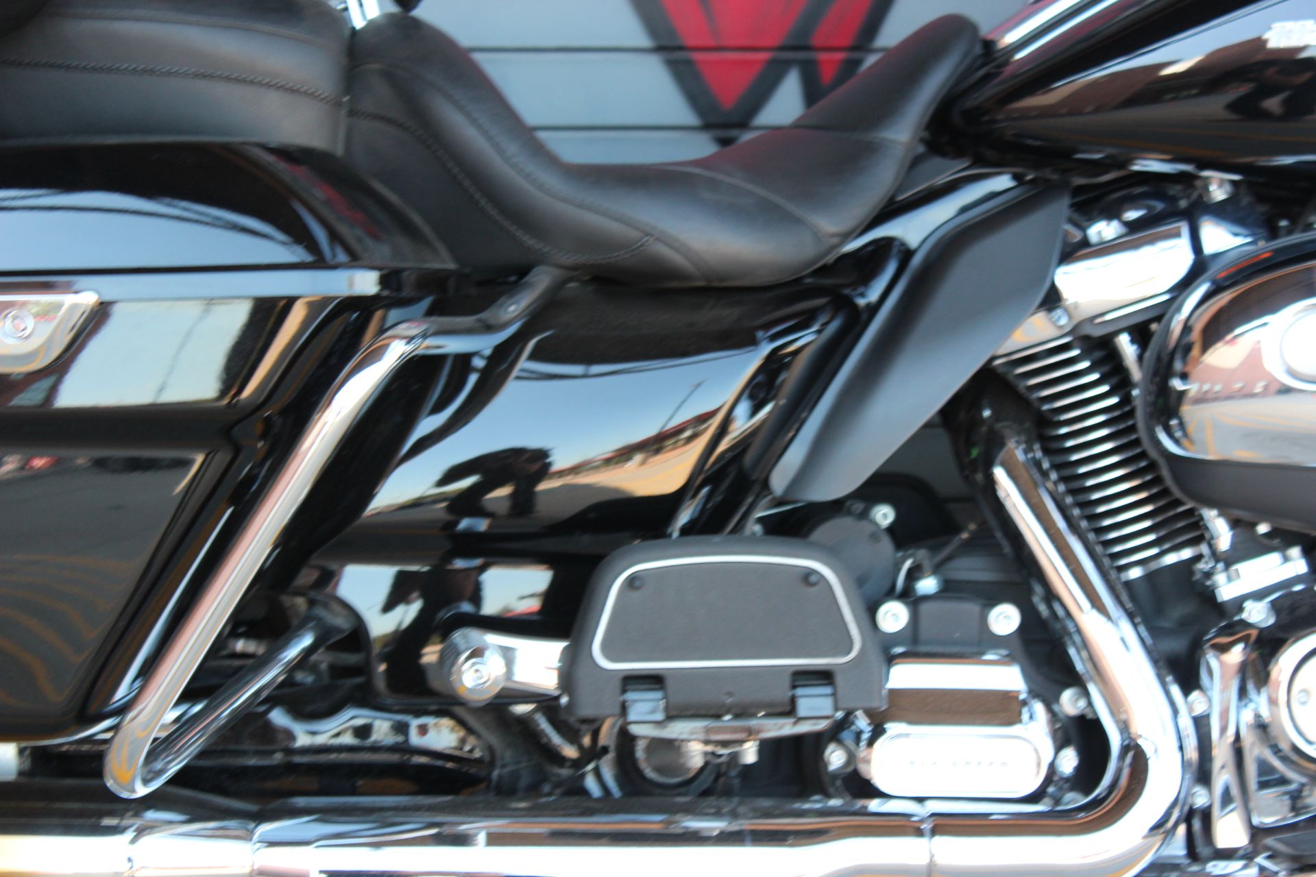 2020 Harley-Davidson Ultra Limited in Carrollton, Texas - Photo 8