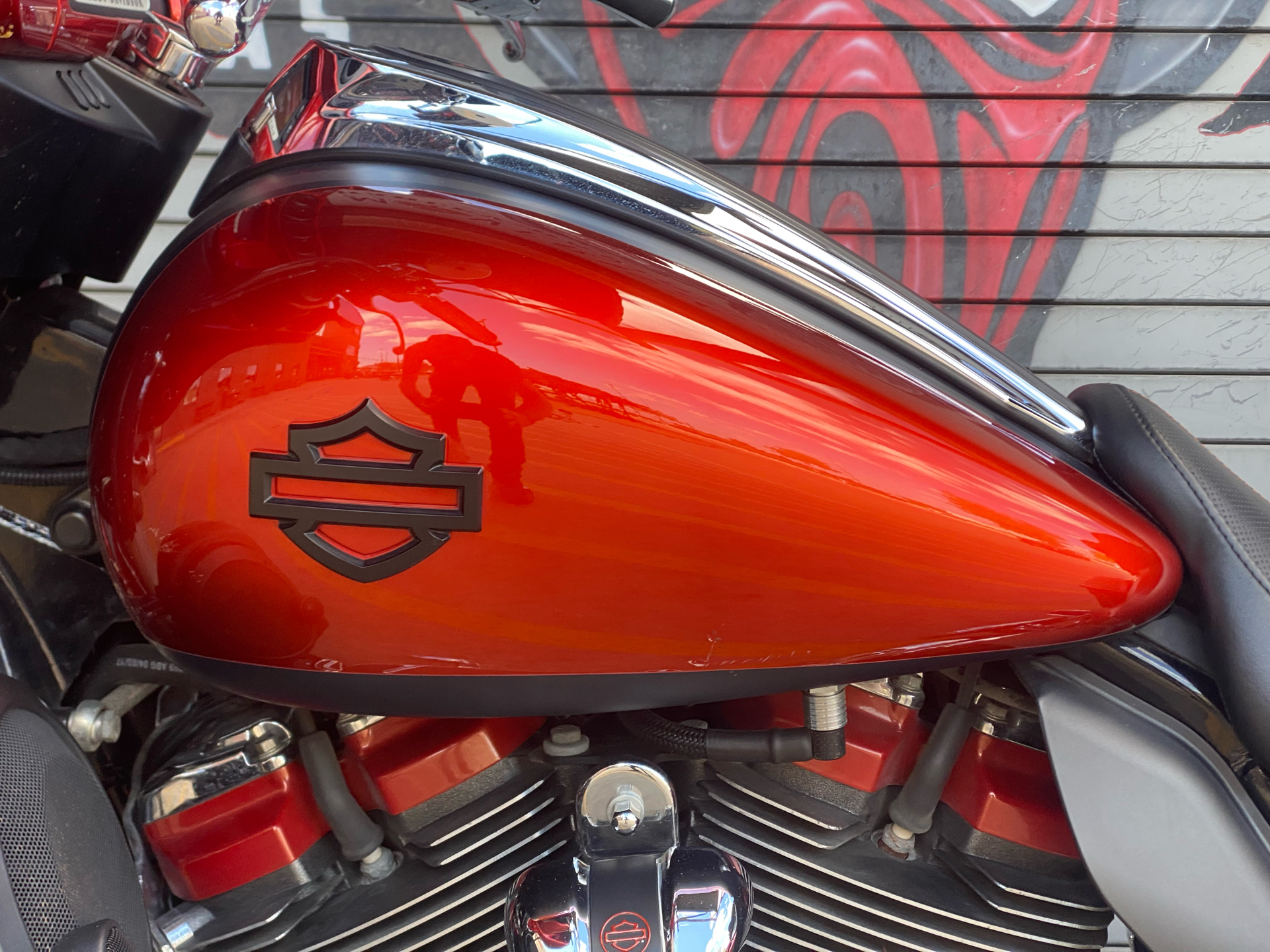 2018 Harley-Davidson CVO™ Street Glide® in Carrollton, Texas - Photo 19