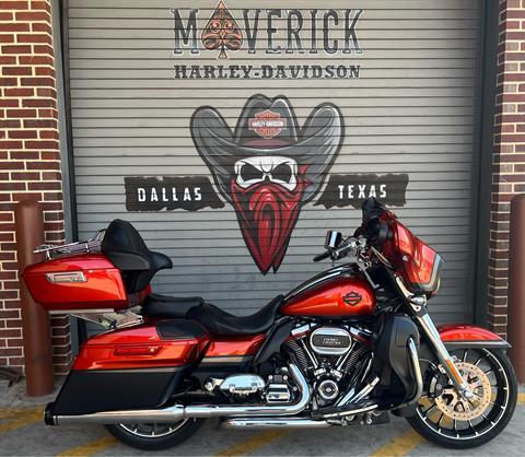 2018 Harley-Davidson CVO™ Street Glide® in Carrollton, Texas