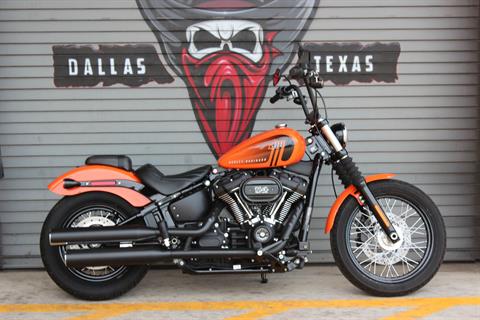 2021 Harley-Davidson Street Bob® 114 in Carrollton, Texas - Photo 2