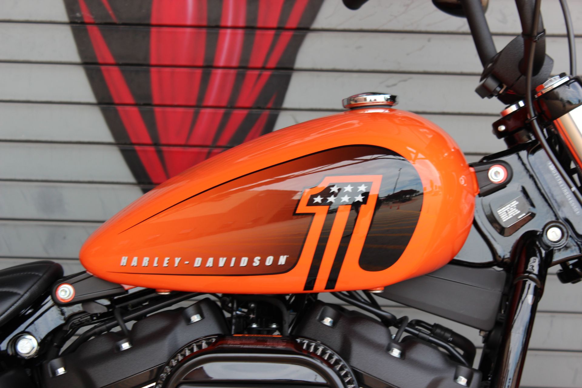 2021 Harley-Davidson Street Bob® 114 in Carrollton, Texas - Photo 6