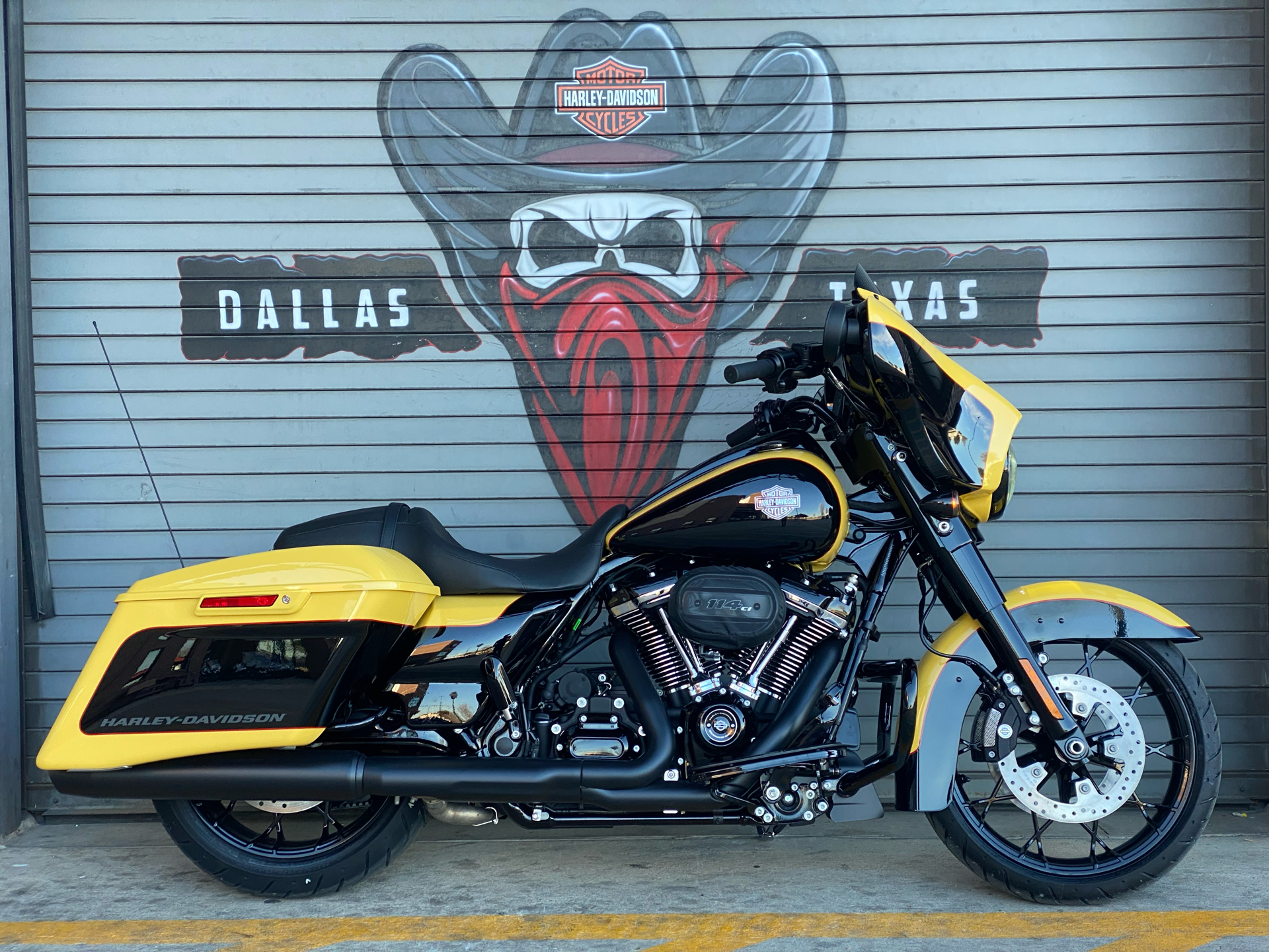 2023 Harley-Davidson Street Glide® Special in Carrollton, Texas - Photo 11