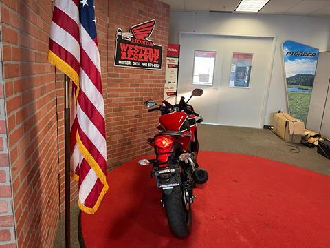 2019 Honda CBR300R in Mentor, Ohio - Photo 4