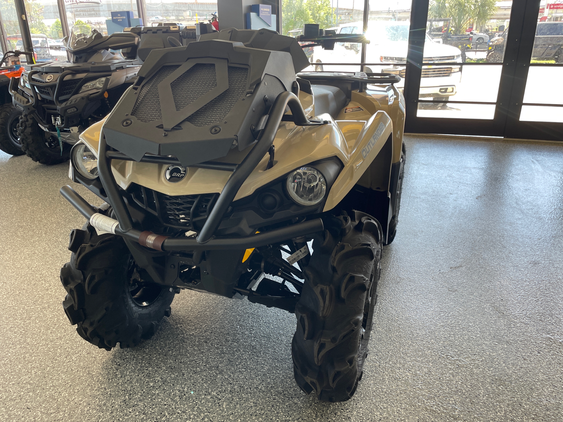 2022 Can-Am Outlander X MR 570 in Kenner, Louisiana - Photo 2
