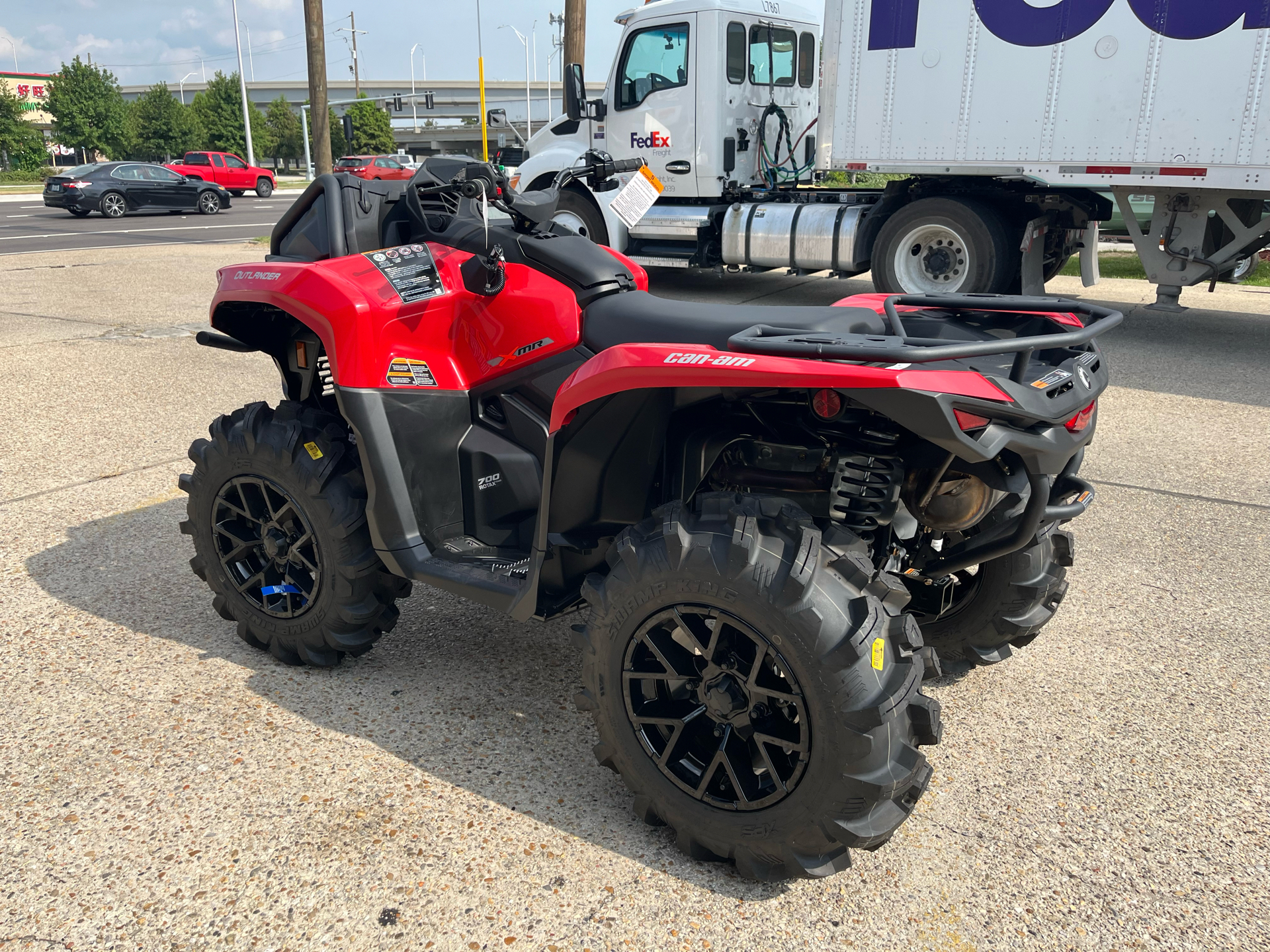 2024 Can-Am Outlander X MR 700 in Kenner, Louisiana - Photo 3