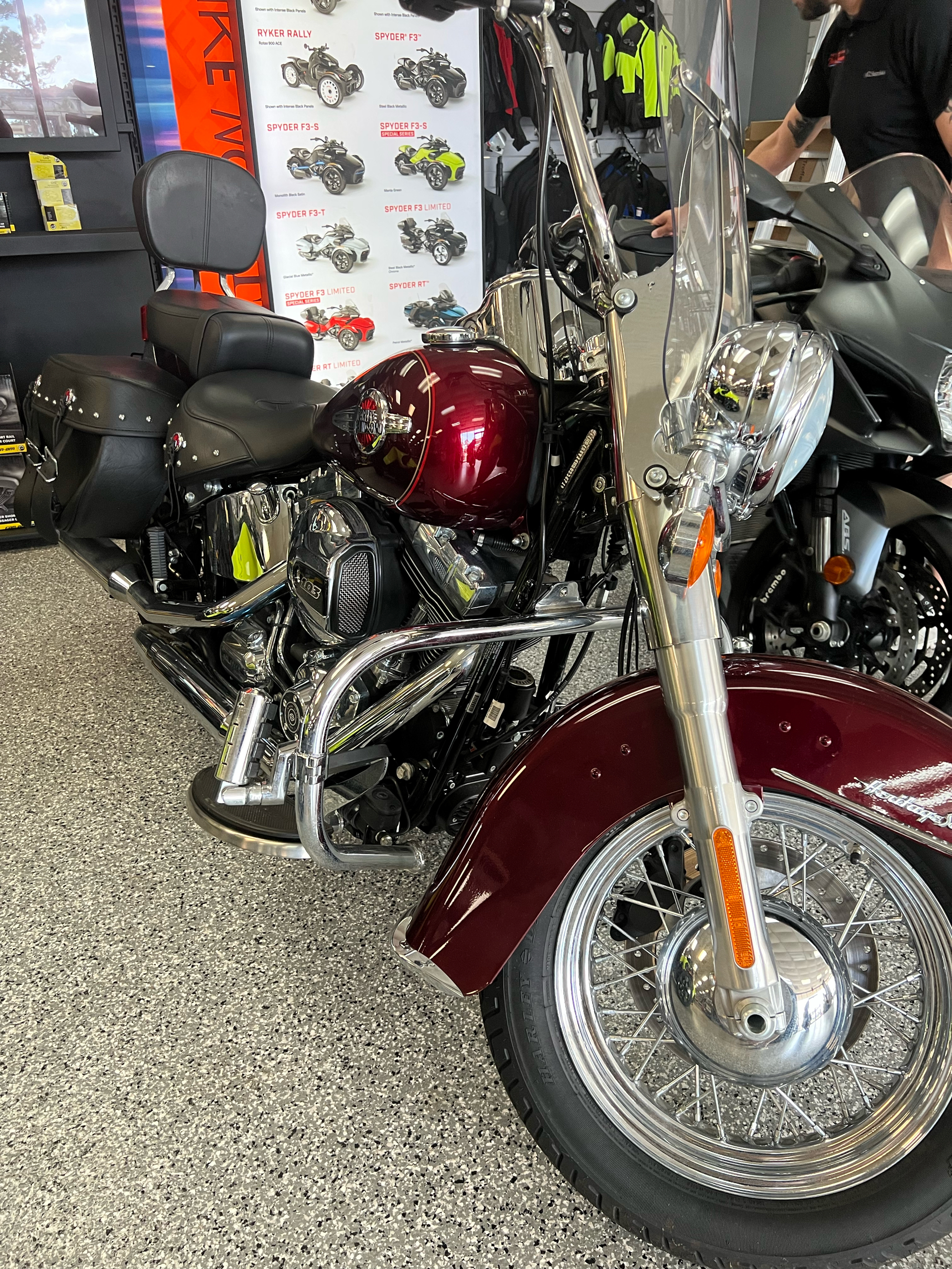2017 Harley-Davidson Heritage Softail® Classic in Kenner, Louisiana - Photo 6