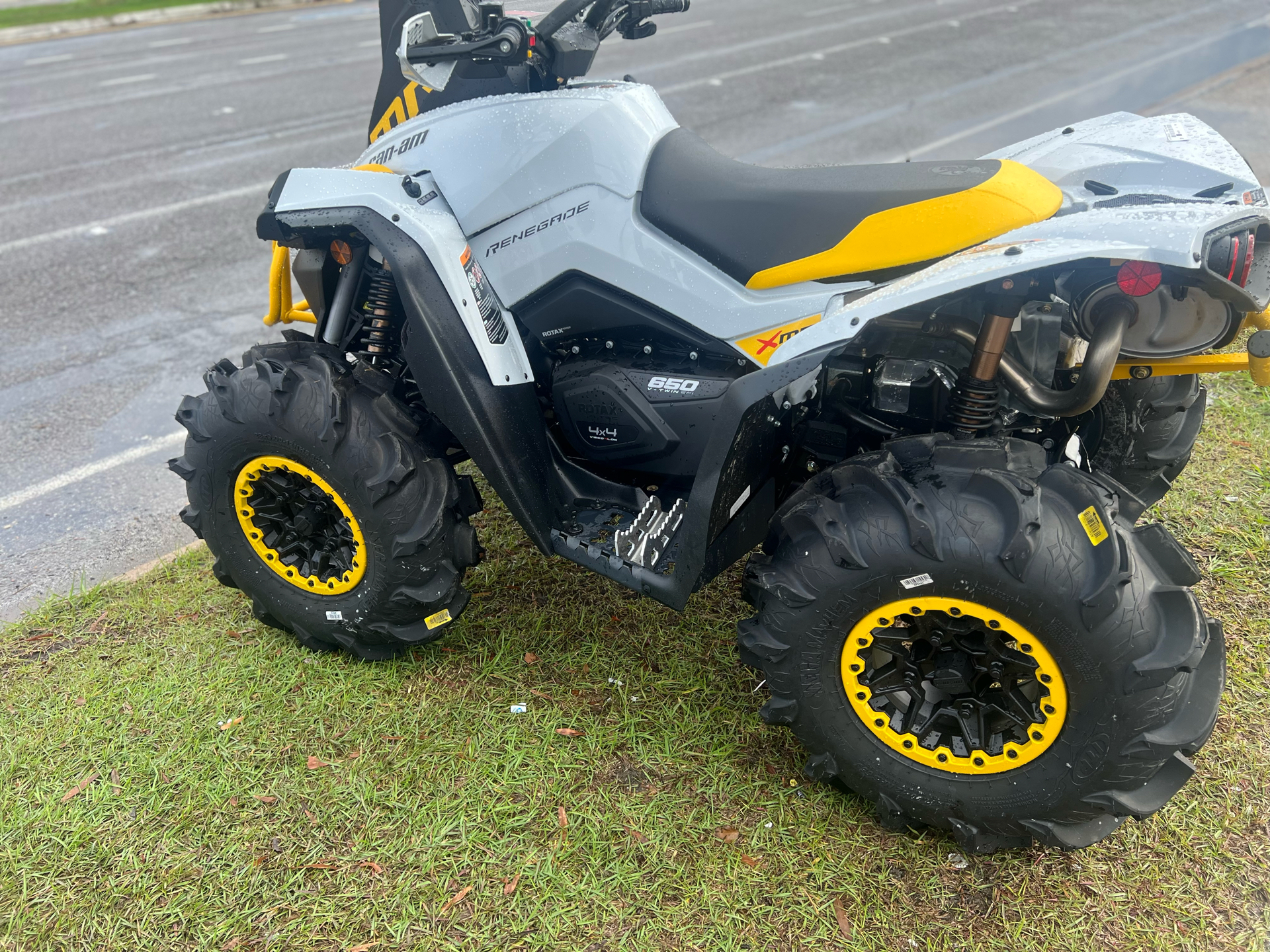 2024 Can-Am Renegade X MR 650 in Kenner, Louisiana - Photo 3