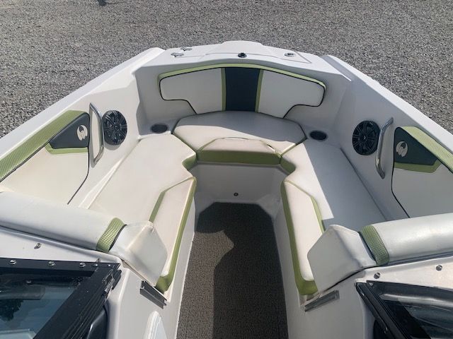 2014 Scarab 215 in Kenner, Louisiana - Photo 9