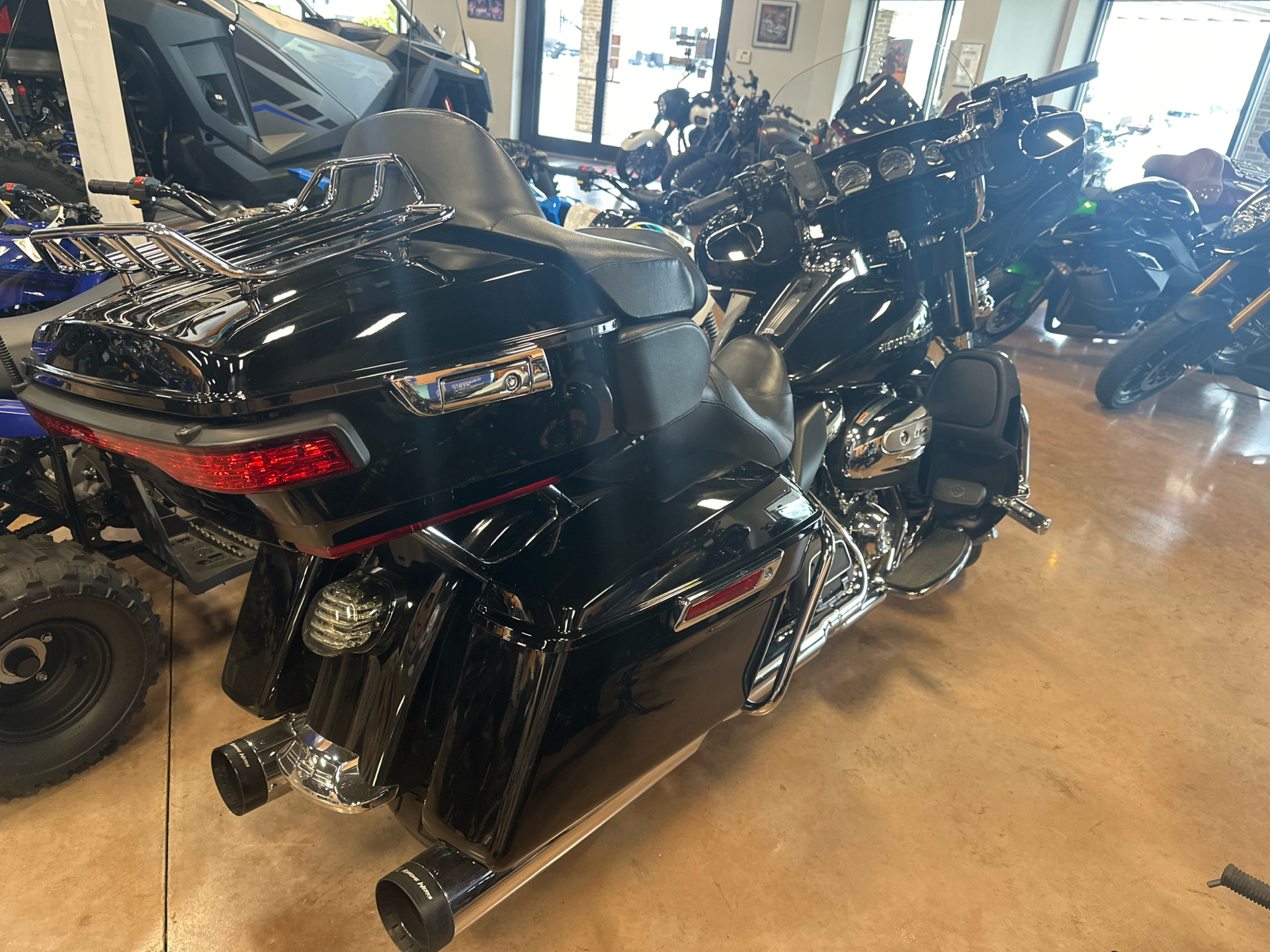 2019 Harley-Davidson Ultra Limited in Hopkinsville, Kentucky - Photo 2