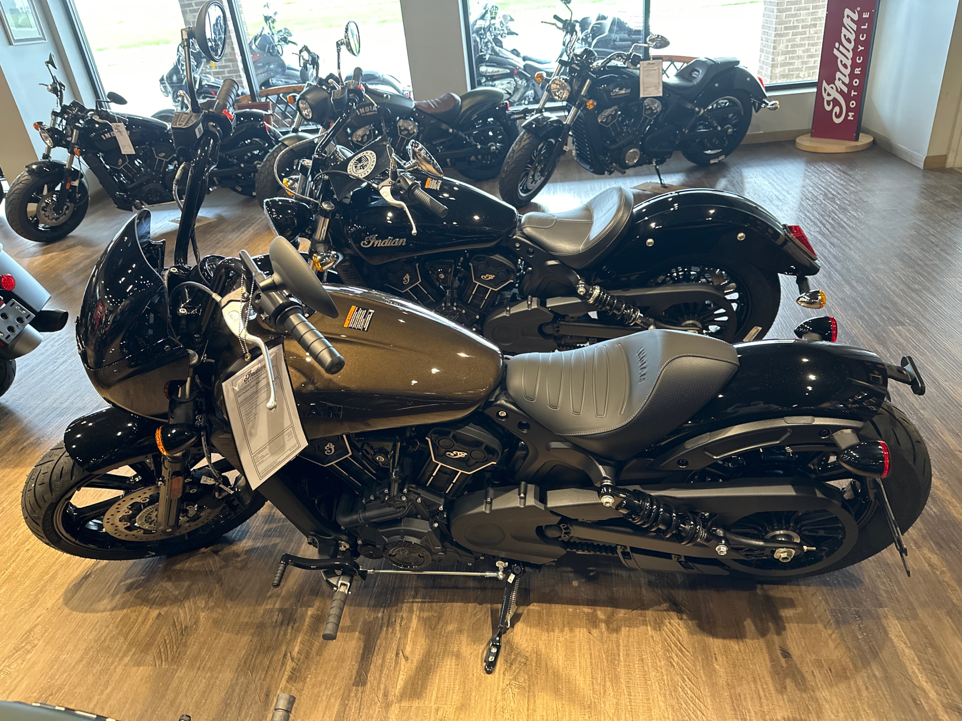 2023 Indian Motorcycle Scout® Rogue Sixty ABS in Hopkinsville, Kentucky - Photo 2