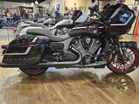 2024 Indian Motorcycle Challenger® Elite in Hopkinsville, Kentucky - Photo 1